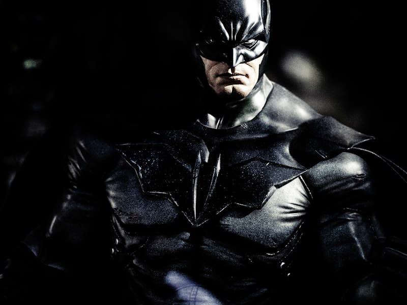 都市职场剧《繁花》海报 - 胡歌演绎90年代上海商海浮沉